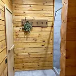 тіні предків Chalet