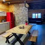 тіні предків Chalet Plave