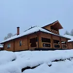 Chalet тіні предків *