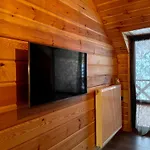 тіні предків Chalet *