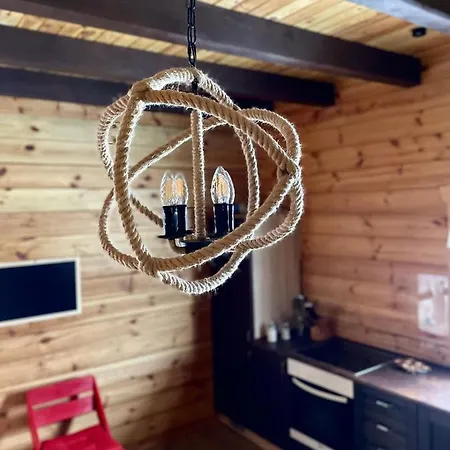 тіні предків Chalet