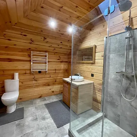 בקתה тіні предків Plave