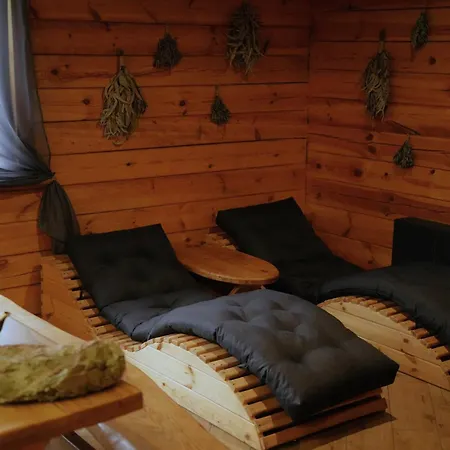 בקתה тіні предків *