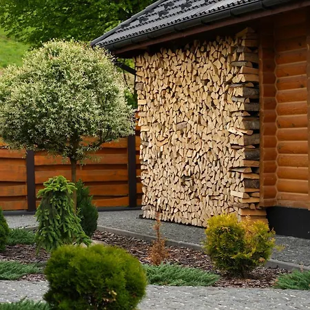 Chalet тіні предків *