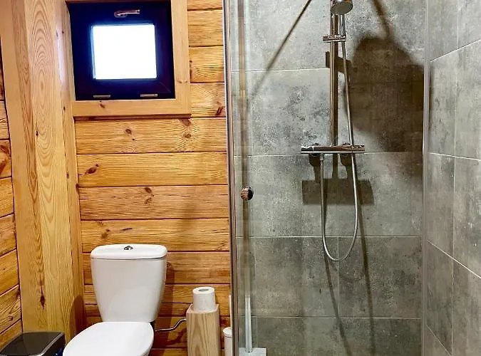 тіні предків Chalet *
