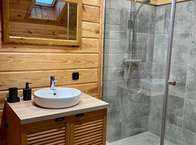 тіні предків Chalet