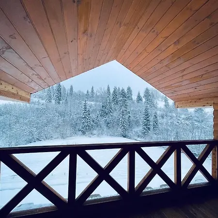 Σαλέ тіні предків Plave